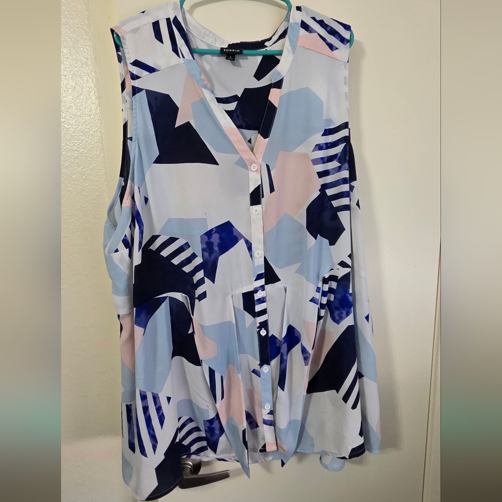 Torrid Abstract Blue and Pink Tank Top